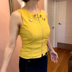 Karen Millen Yellow Zipper Vest Blouse, US 6